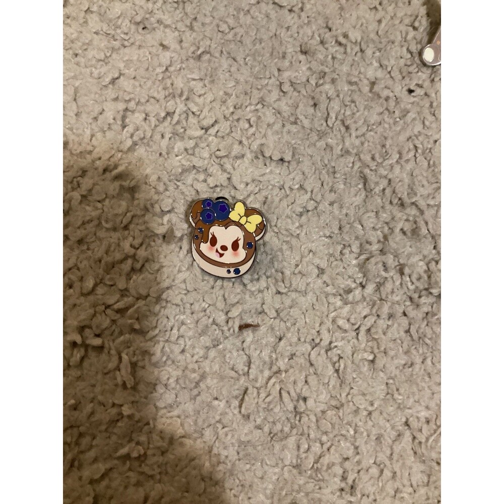 Walt Disney Minnie Mouse Blueberry Pancake Munchlings Series 2 Mystery Pin